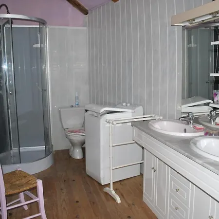 بيت للعطل Maison De 2 Chambres Avec Jardin Clos A Victor Et Melvieu Saint-Victor-et-Melvieu
